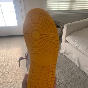 DS JORDAN 1’S BROTHERHOOD